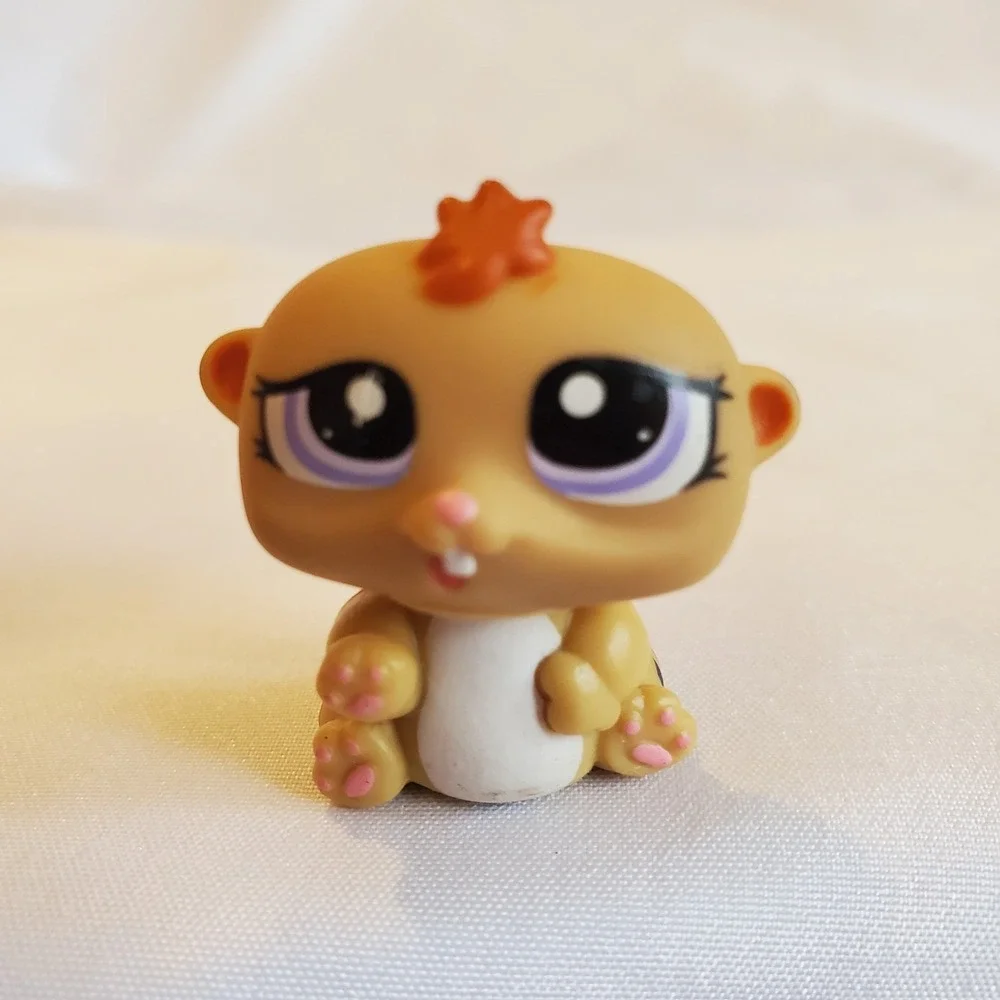 Littlest Pet Shop Authentic # 1479 Tan White Baby Hamster Triplet Purple Eyes